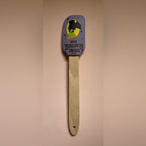 Disney Hocus Pocus “To Be Young Again” Mini Spatula